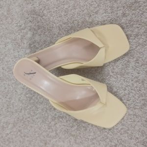 A new day Womens Sandals Sz 10 Boho Summer Spring Easter Coquette Oldmoney